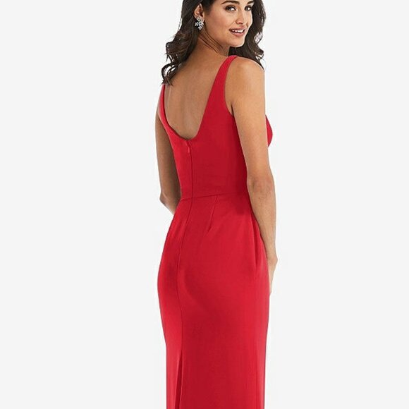 After Six 1550...Scoop Neck Open-Back Trumpet Gown in Parisian Red...Size 10 - Picture 3 of 9